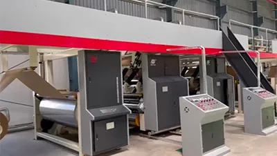 India - Línea de cartón corrugado de 5 capas